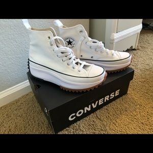 Brand new Run Star Hike Hi Converse